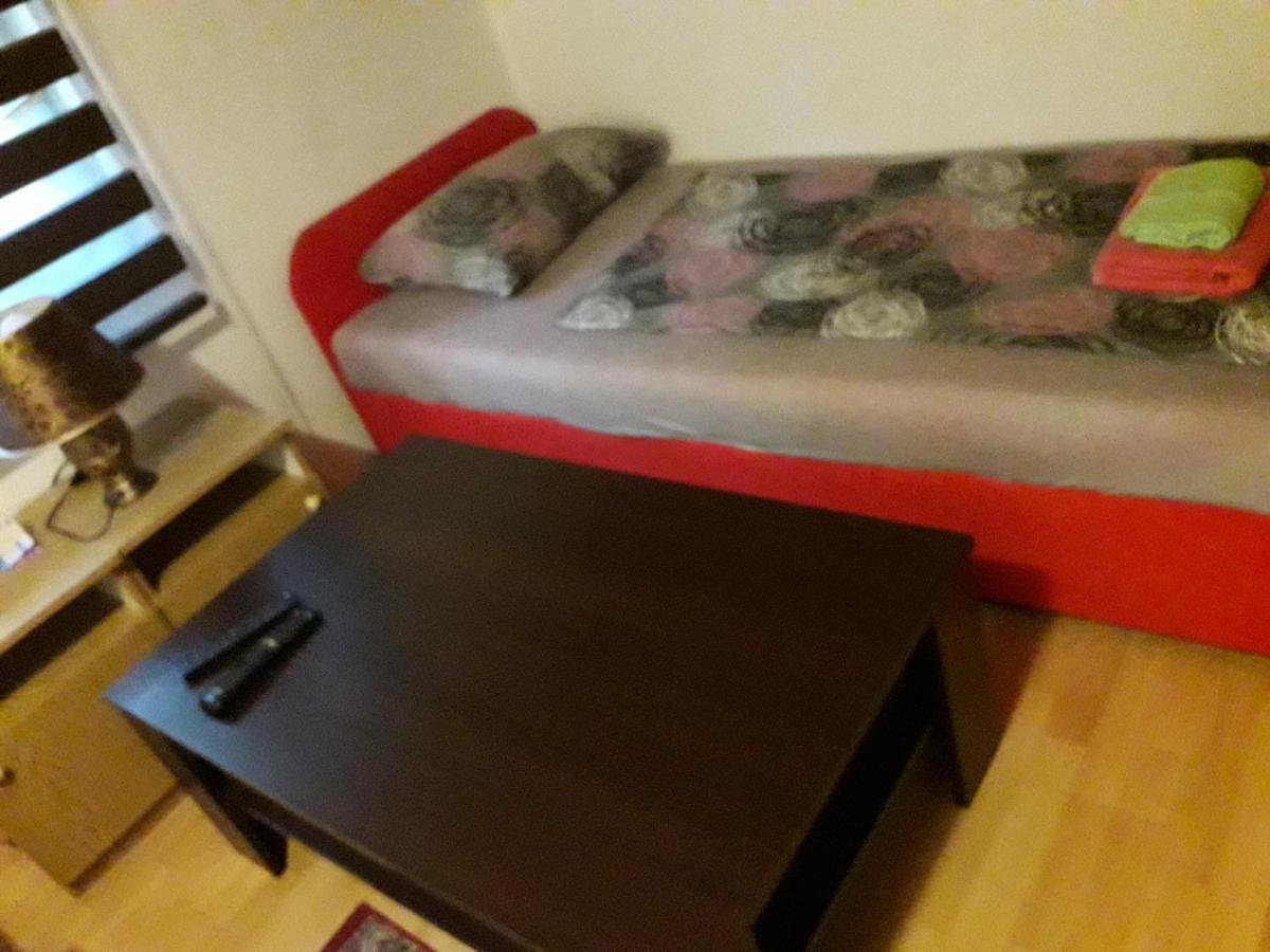Hostel Topic Баня-Лука Екстер'єр фото