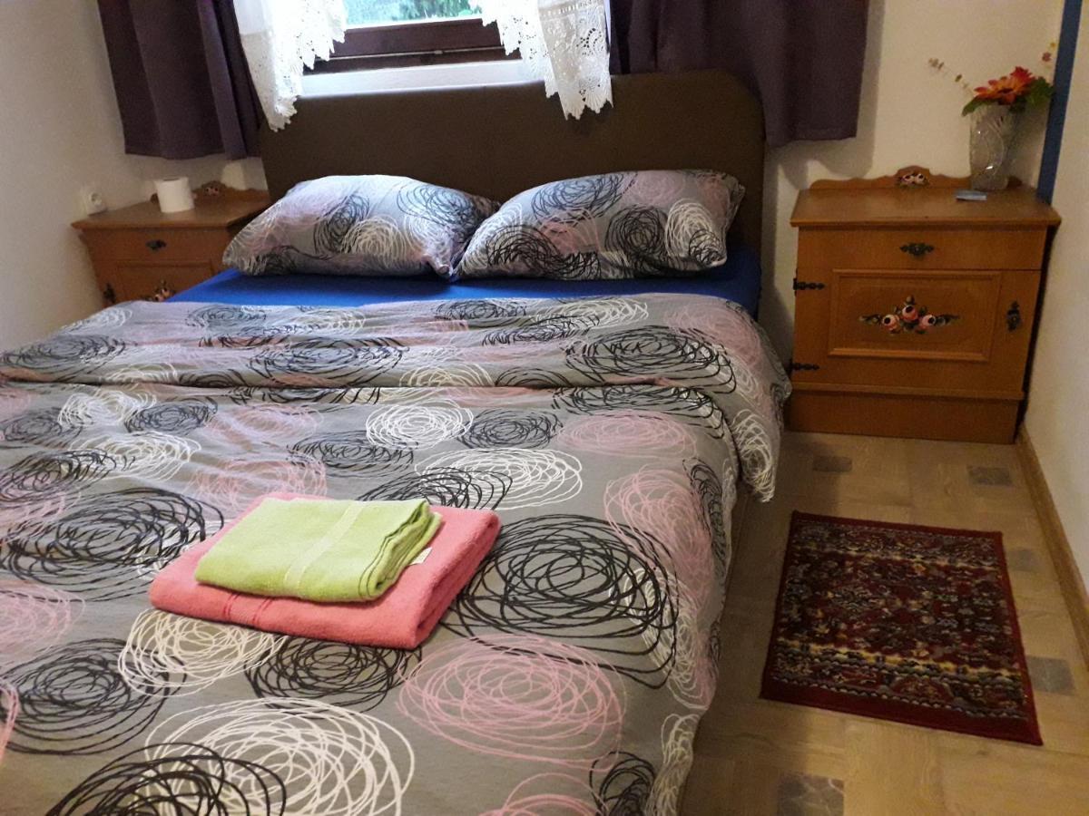 Hostel Topic Баня-Лука Екстер'єр фото