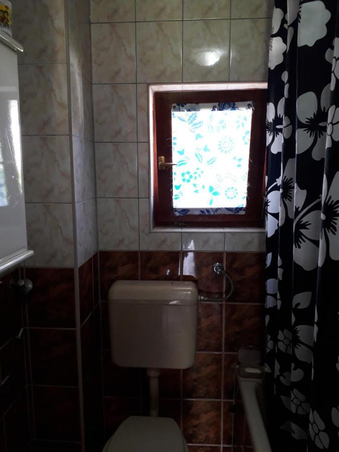 Hostel Topic Баня-Лука Екстер'єр фото