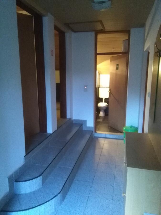Hostel Topic Баня-Лука Екстер'єр фото